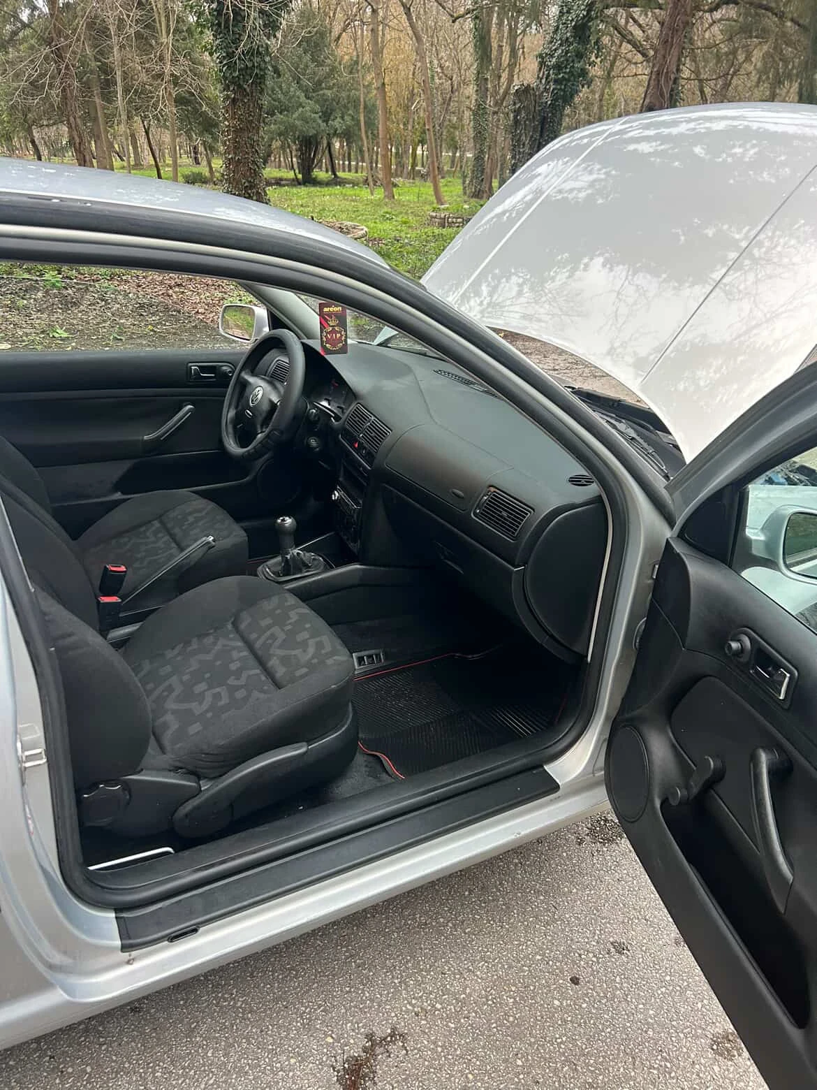 VW Golf 1.9TDI 90 ALH, снимка 15 - Автомобили и джипове - 54055308