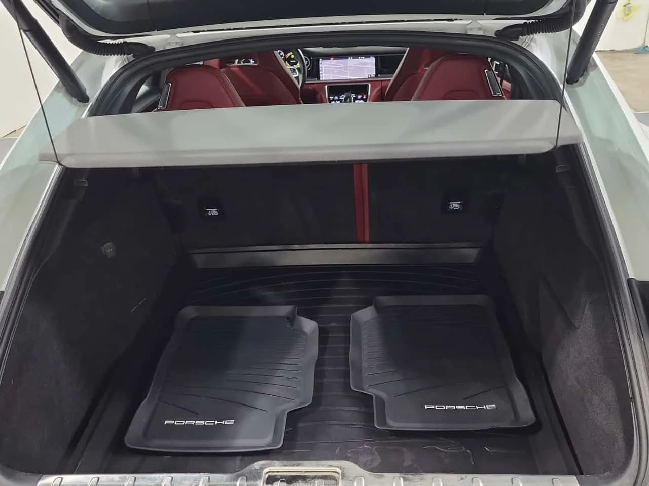 Porsche Panamera * 4 E HYBRID * CARFAX * PANO * KEYLESS | Mobile.bg � ����������� 14