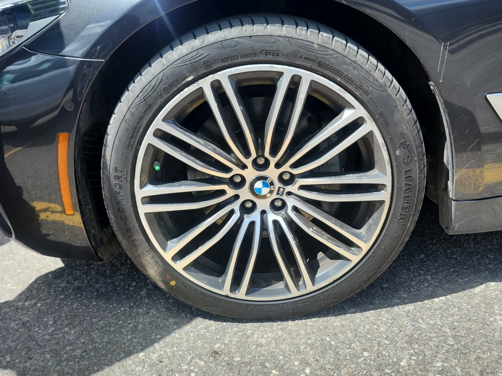 BMW 530 i xDrive Sedan, снимка 6 - Автомобили и джипове - 54399395