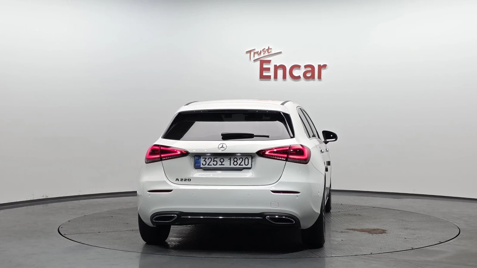 Mercedes-Benz A 220, снимка 4 - Автомобили и джипове - 54563564
