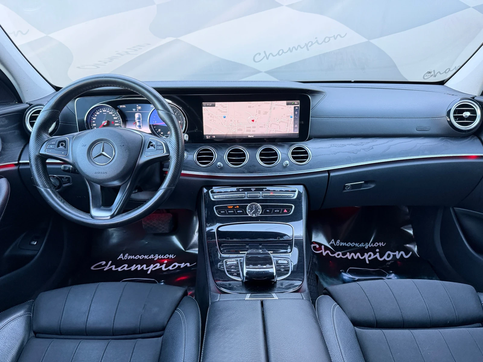 Mercedes-Benz E 220 Бартер лизинг без доходи, снимка 13 - Автомобили и джипове - 54684866