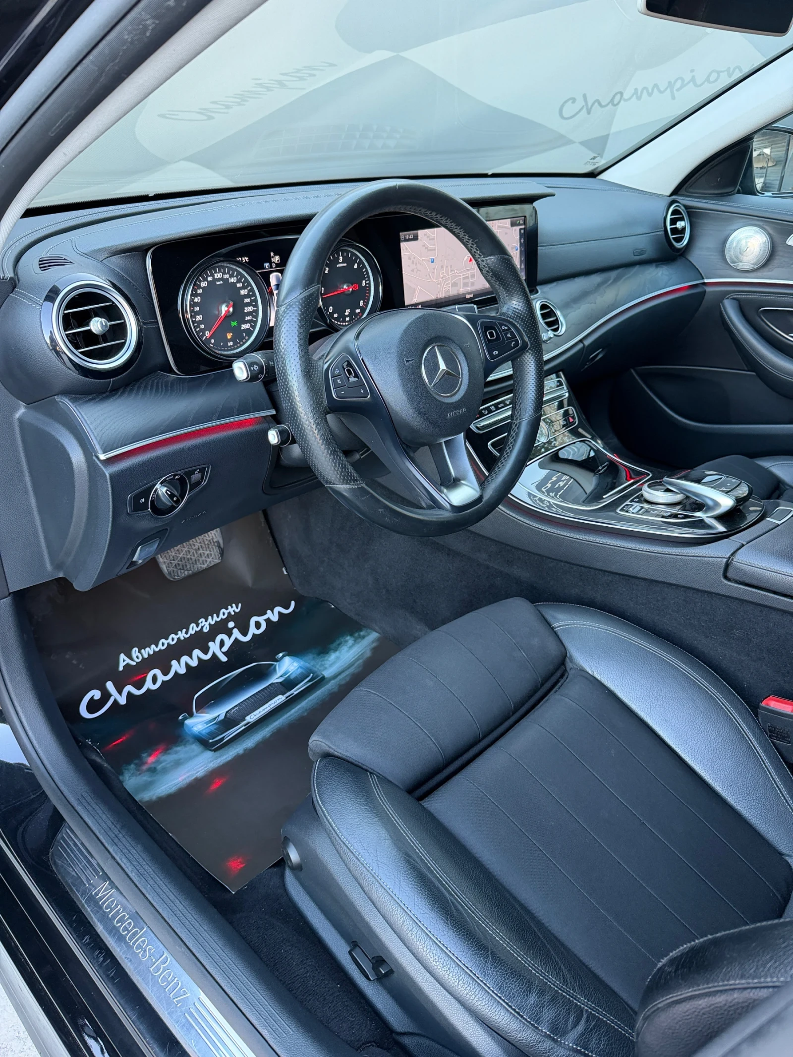 Mercedes-Benz E 220 Бартер лизинг без доходи, снимка 10 - Автомобили и джипове - 54684866