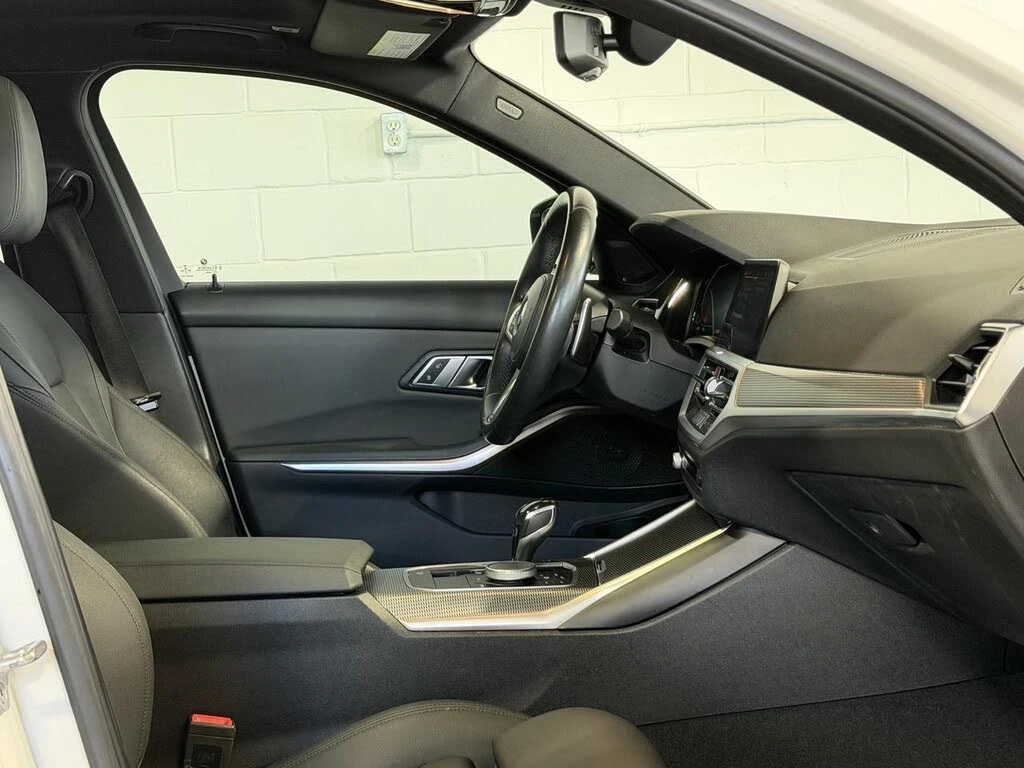 BMW 330 XDRIVE #PANO# #УНИКАТ# !FULL!, снимка 7 - Автомобили и джипове - 55012717