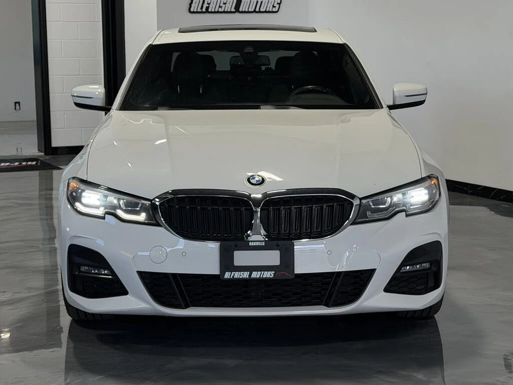 BMW 330 XDRIVE #PANO# #УНИКАТ# !FULL!, снимка 2 - Автомобили и джипове - 55012717