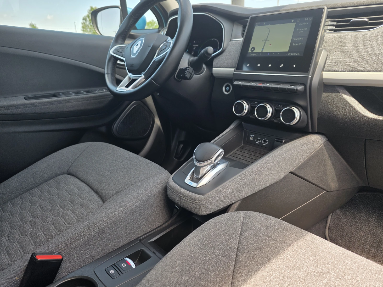 Renault Zoe 52Kwh/108к.с./Evolution, снимка 16 - Автомобили и джипове - 55470488