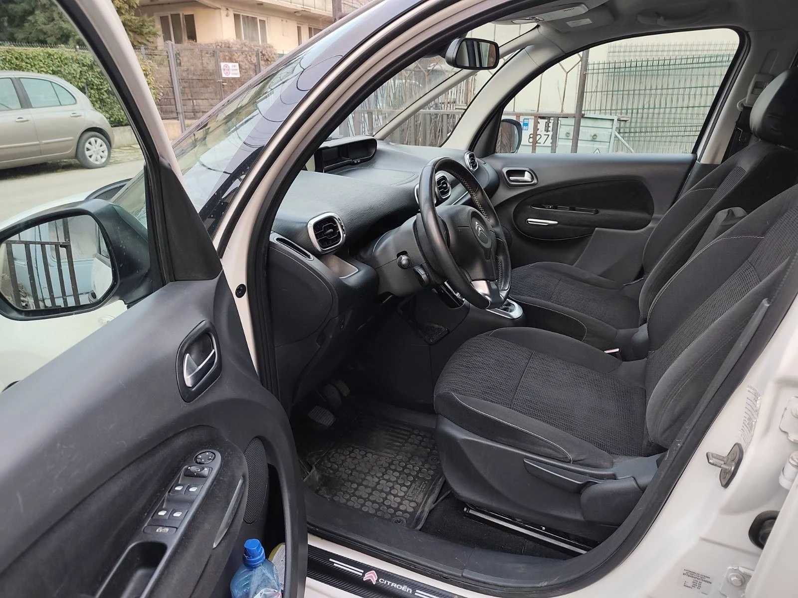 Citroen C3 Picasso EXCLUSIVE, снимка 8 - Автомобили и джипове - 55698214