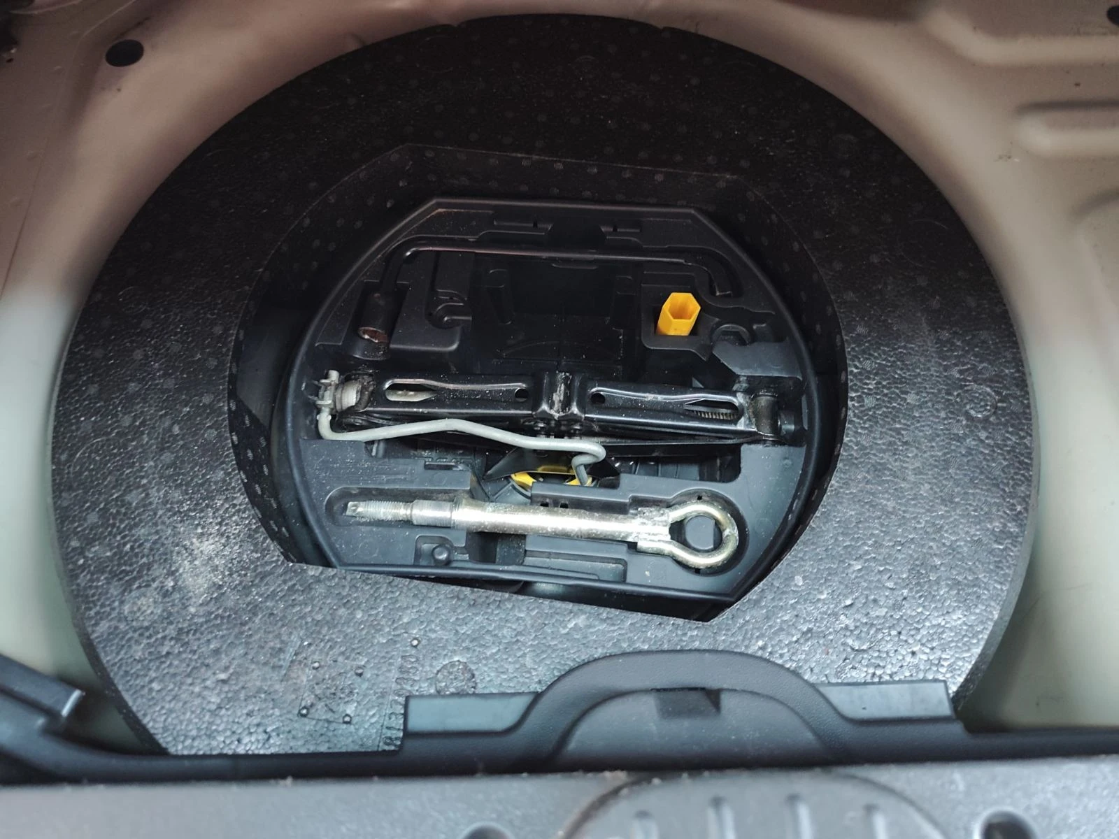 Citroen C3 Picasso EXCLUSIVE, снимка 14 - Автомобили и джипове - 55698214