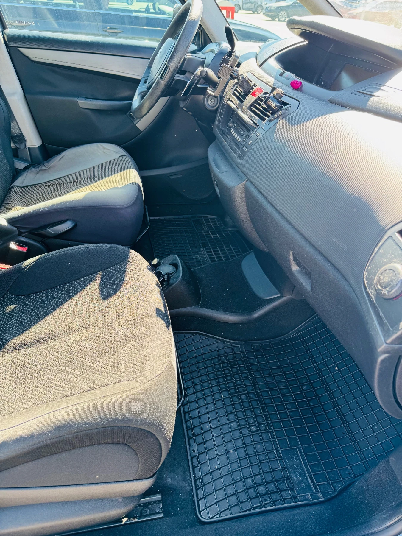 Citroen C4 Picasso, снимка 11 - Автомобили и джипове - 55991412