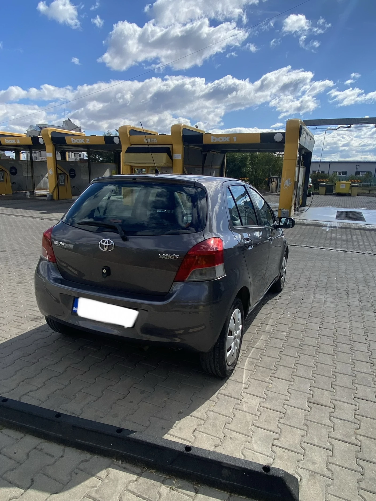 Toyota Yaris, снимка 3 - Автомобили и джипове - 56201839