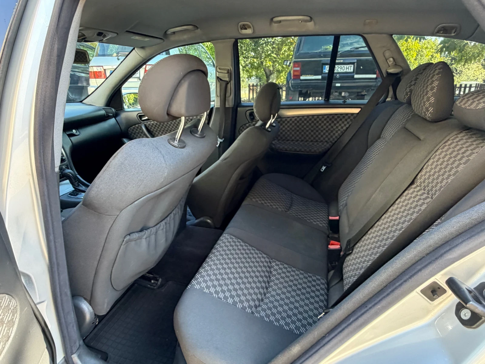 Mercedes-Benz C 270 Автоматик  , снимка 10 - Автомобили и джипове - 56202797