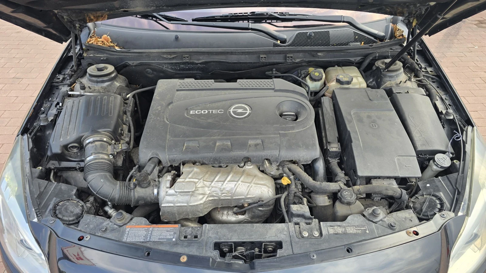 Opel Insignia 2.0cdti, снимка 11 - Автомобили и джипове - 56230862