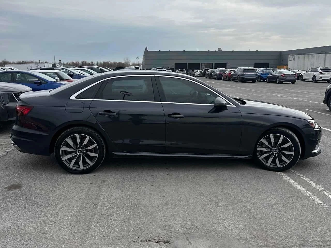 Audi A4, снимка 3 - Автомобили и джипове - 56724290