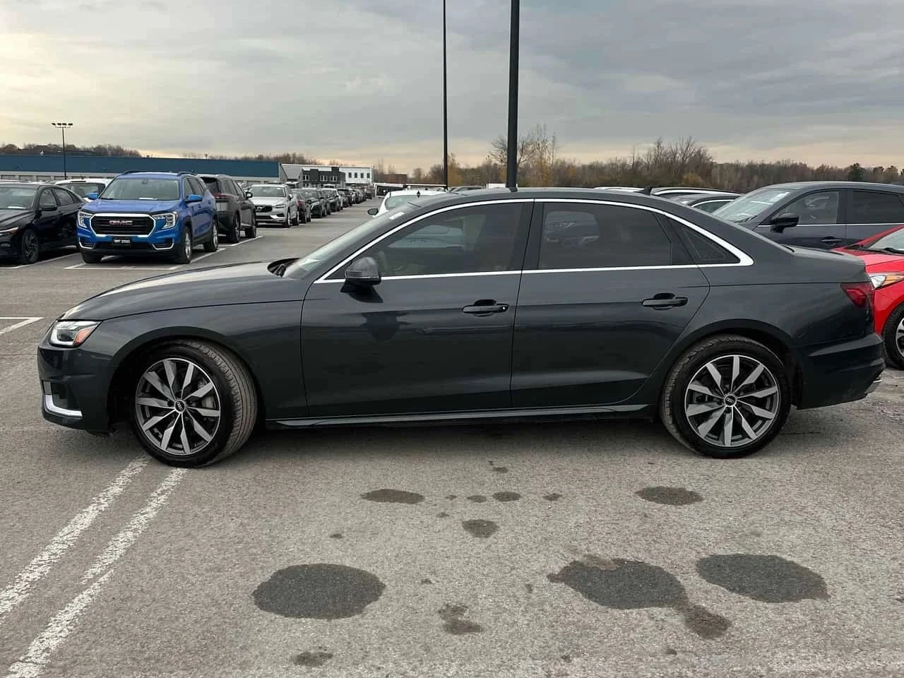 Audi A4, снимка 2 - Автомобили и джипове - 56724290