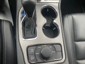 Jeep Grand cherokee  80th Anniversary Edition 4WD, снимка 16