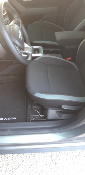 Dacia Duster 1, 6 Hibrid EXTREME - 46666 лв. - 77710375 10