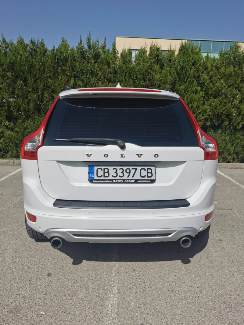 Volvo XC60 R-DESIGN, снимка 2 - Автомобили и джипове - 47545130