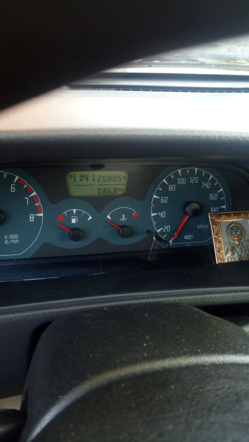 Nissan Terrano, снимка 4 - Автомобили и джипове - 51186997