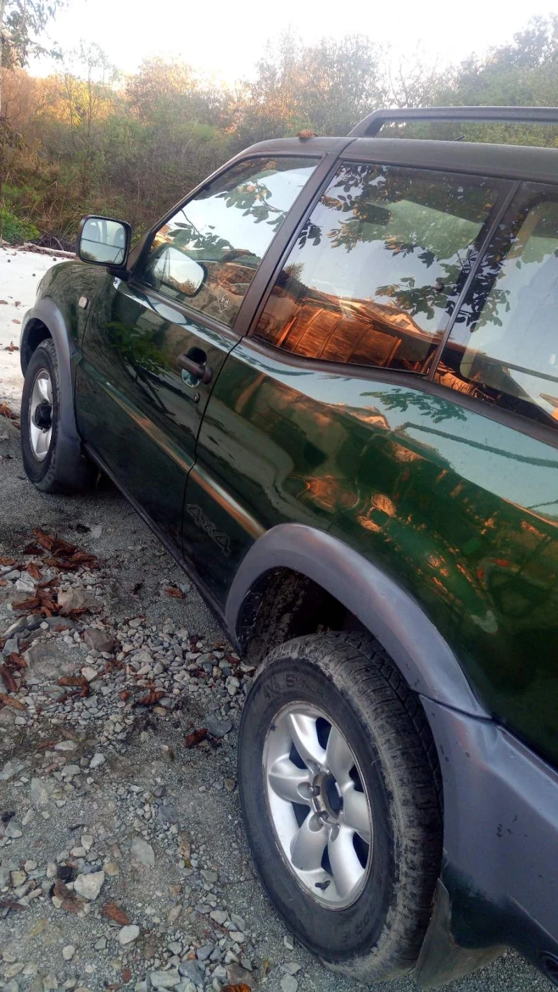 Nissan Terrano, снимка 8 - Автомобили и джипове - 51186997