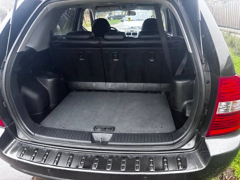 Kia Sportage, снимка 6 - Автомобили и джипове - 52966923