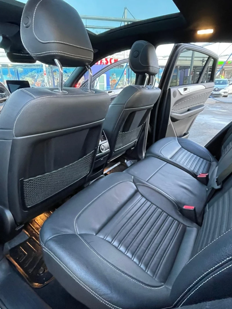 Mercedes-Benz GLE 400 COUPE, снимка 6 - Автомобили и джипове - 53032221