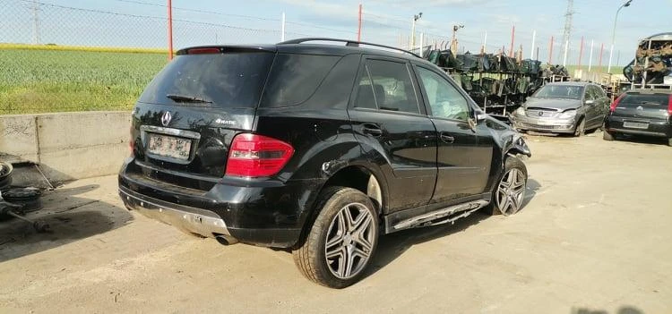 Mercedes-Benz ML 350 3.5, снимка 4 - Автомобили и джипове - 38178773