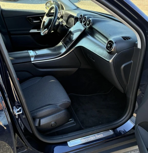 Mercedes-Benz GLC 300 e 4MATIC Off-Roader - изображение 6