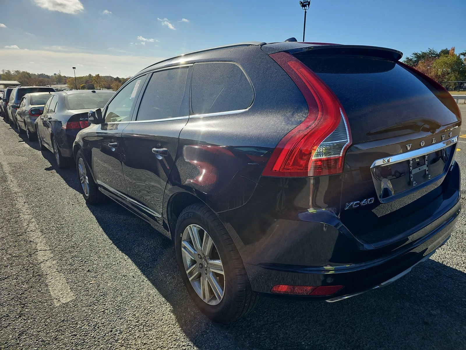 Volvo XC60 2.5 T5 5цил* 4X4* Камера* Подгрев* М.точка*  - изображение 6