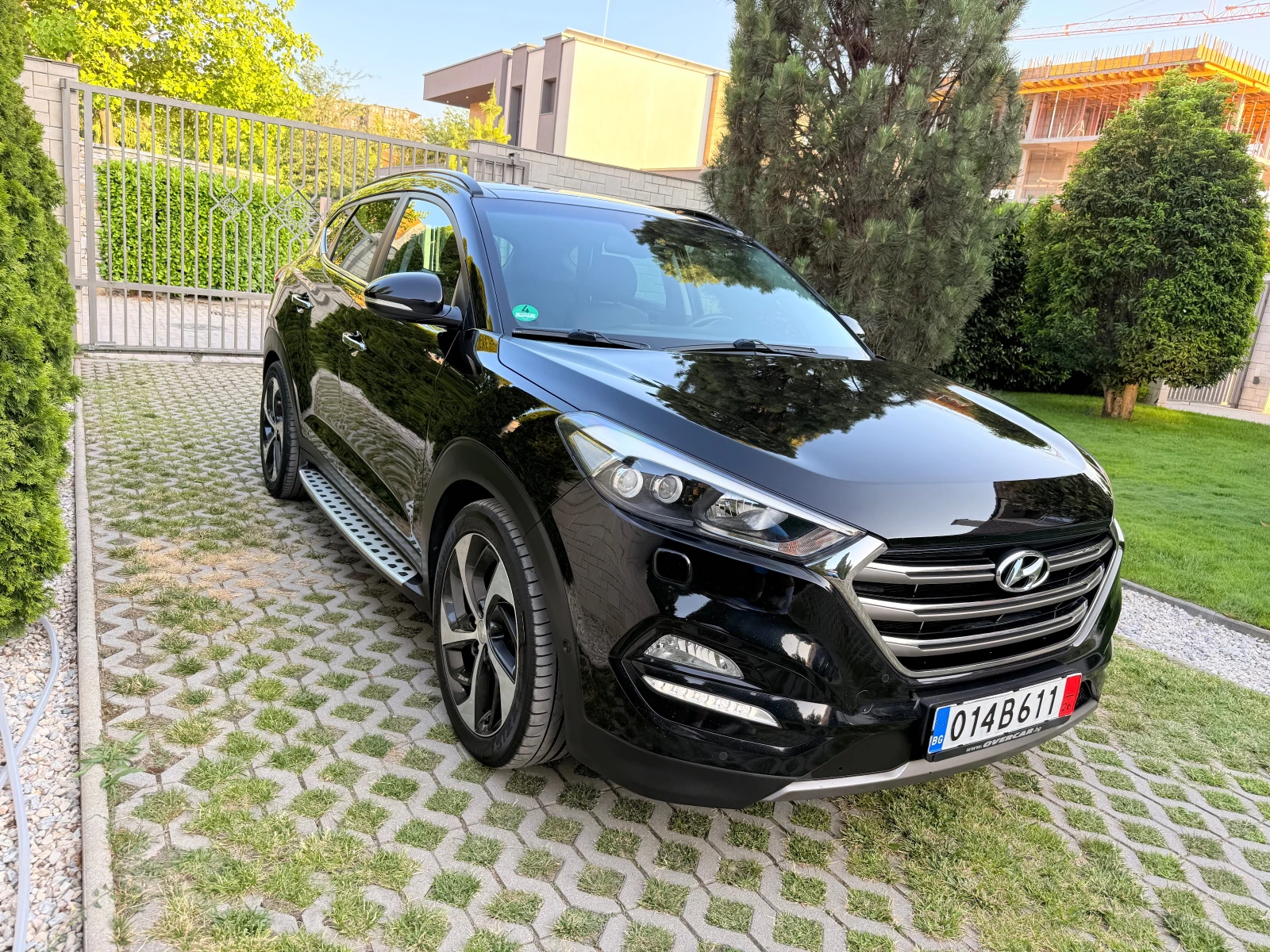 Hyundai Tucson 2.0CRDi* 25 JAHRE* PANORAMA - изображение 2