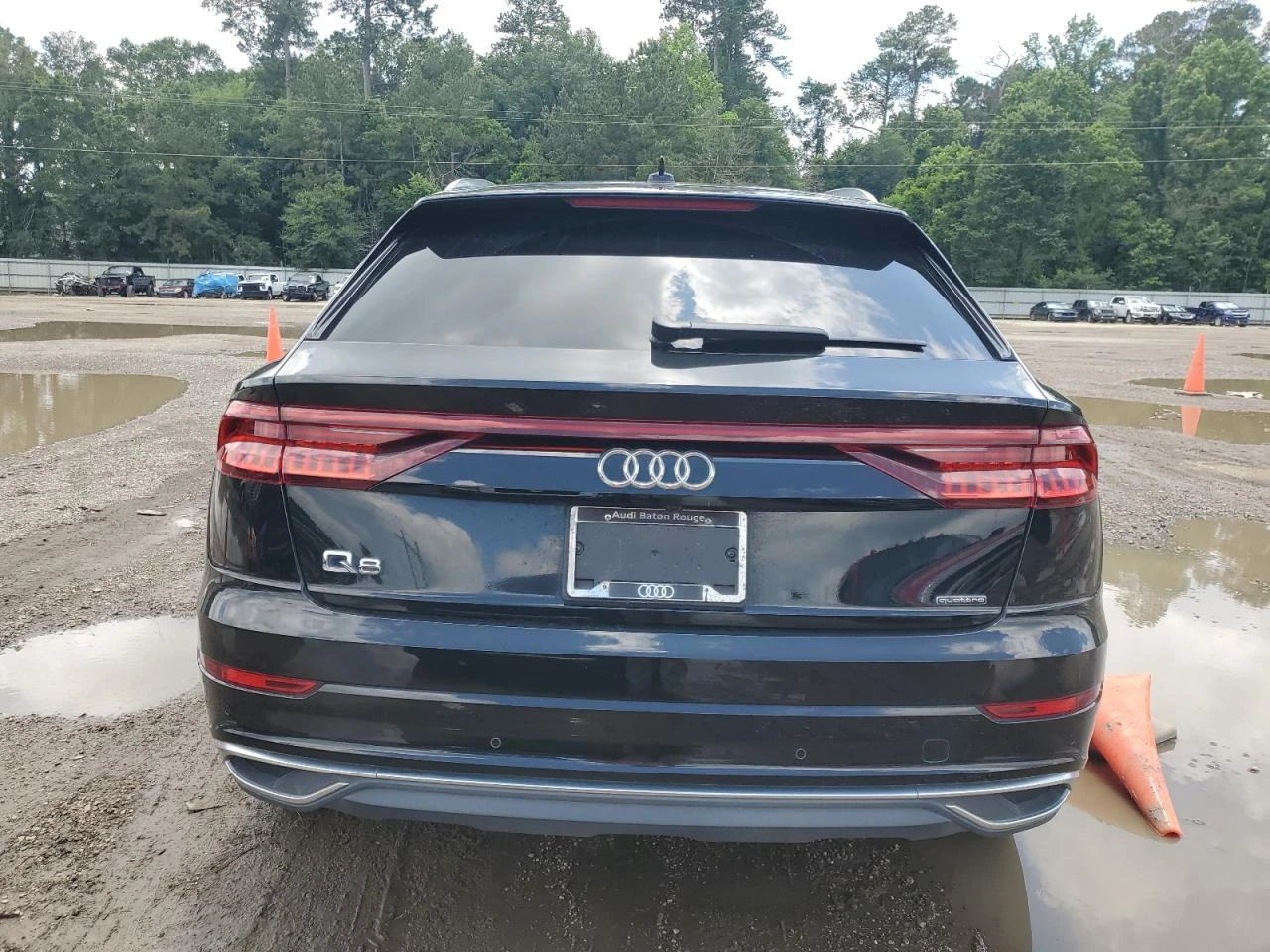 Audi Q8 PREMIUM PLUS* ДИГ.ТАБЛО* ОБДУХВАНЕ* ПОДГРЕВИ* ПАНО - изображение 5