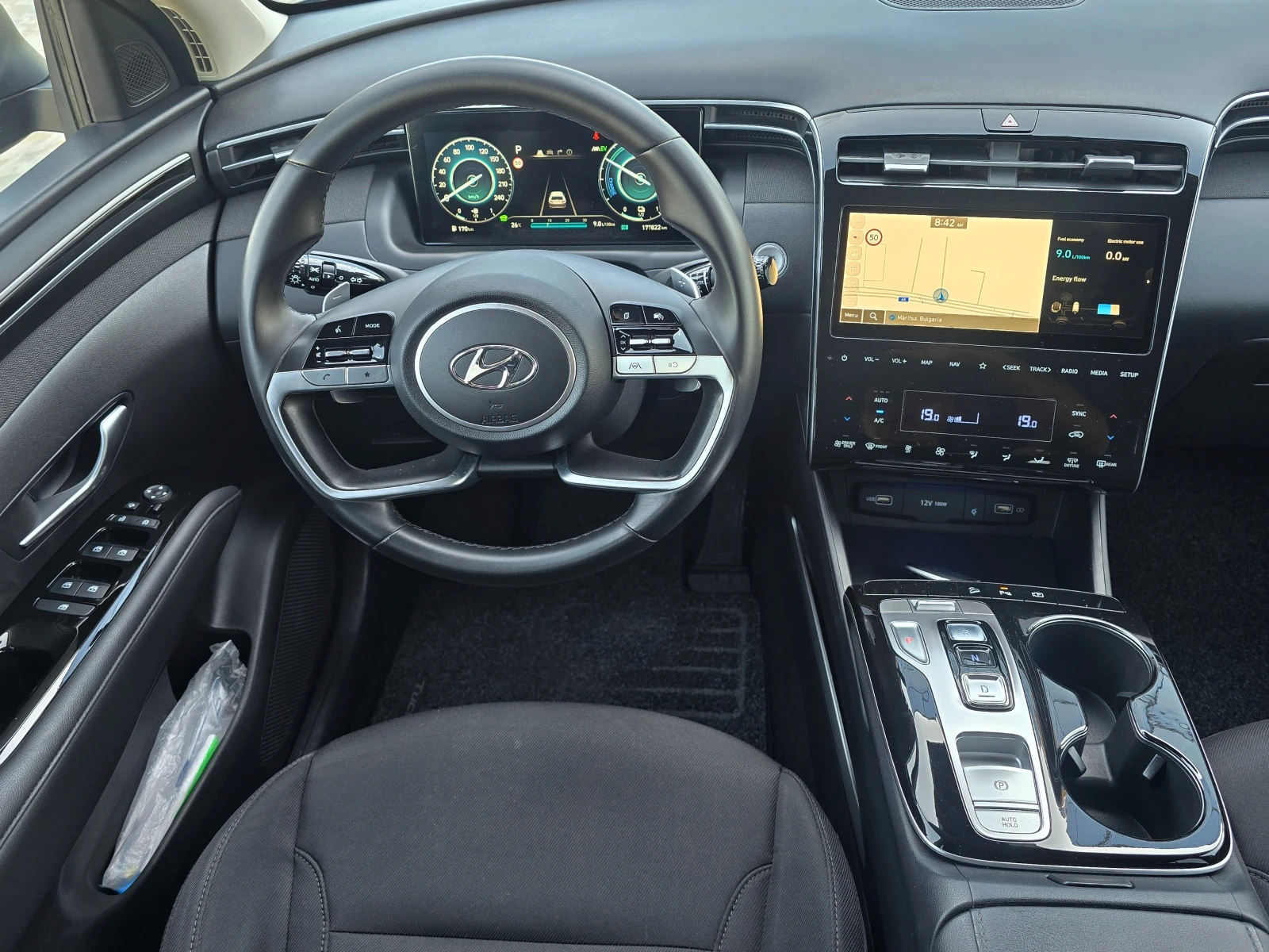 Hyundai Tucson 1.6 GDI XYBRID 230PH 2WD - изображение 10