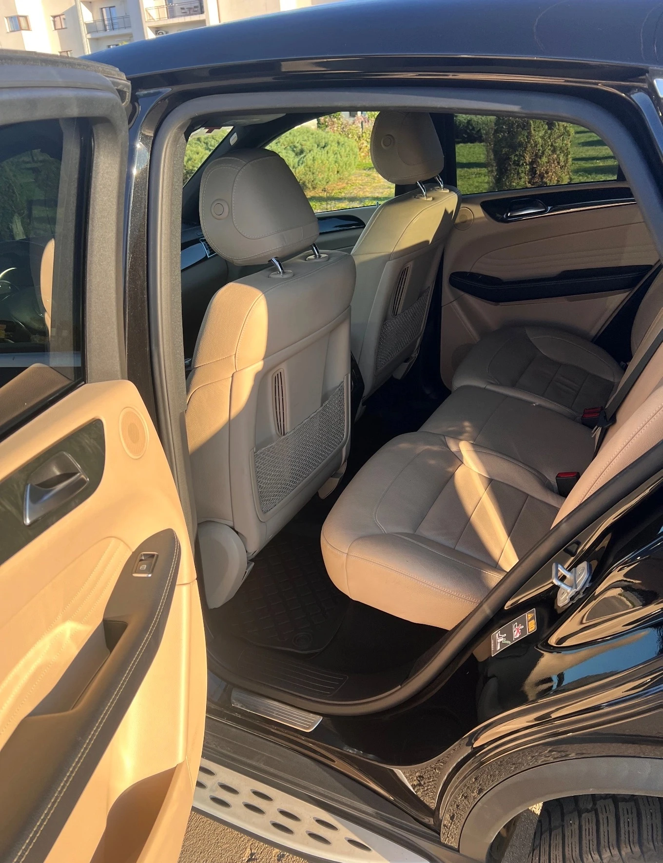 Mercedes-Benz GLE 350d Coupe AMG Line 4Matic - изображение 9