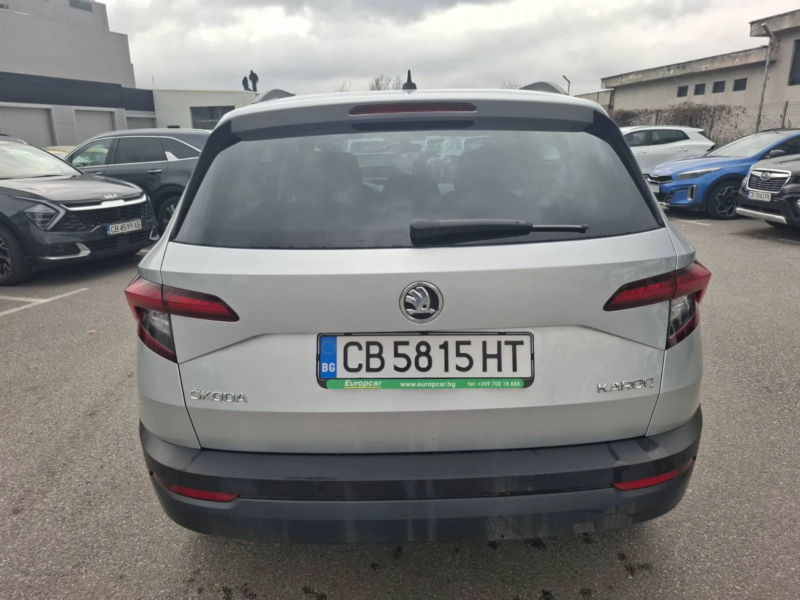 Skoda Karoq 1.5 tsi, снимка 5 - Автомобили и джипове - 53708378