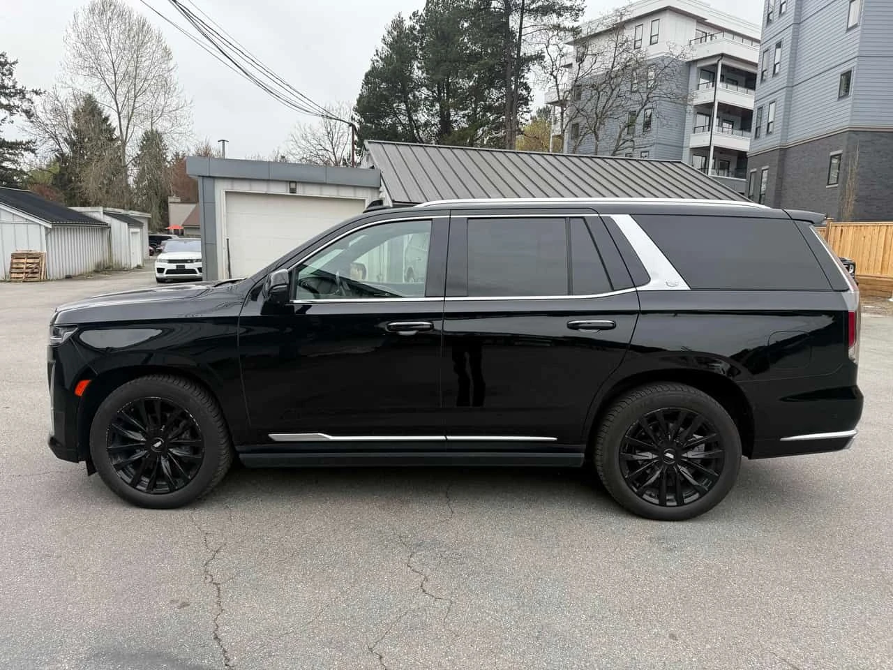 Cadillac Escalade * Premium Luxury * PANO* KEYLESS* ПОДГРЕВ* , снимка 2 - Автомобили и джипове - 54170212