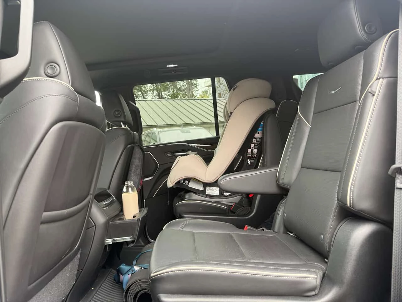 Cadillac Escalade * Premium Luxury * PANO* KEYLESS* ПОДГРЕВ* , снимка 14 - Автомобили и джипове - 54170212