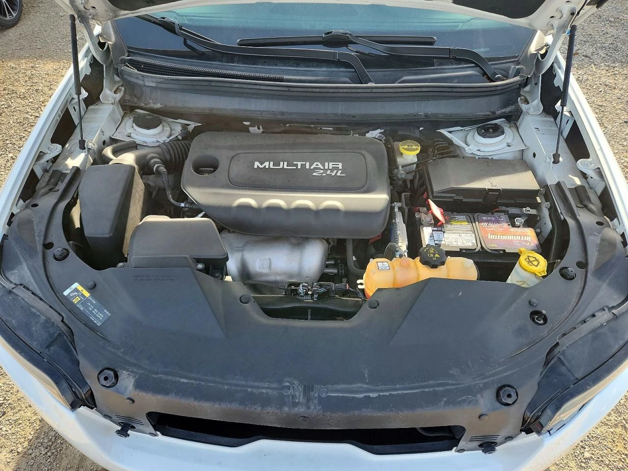 Jeep Cherokee 2.4l Latitude, снимка 11 - Автомобили и джипове - 54705970
