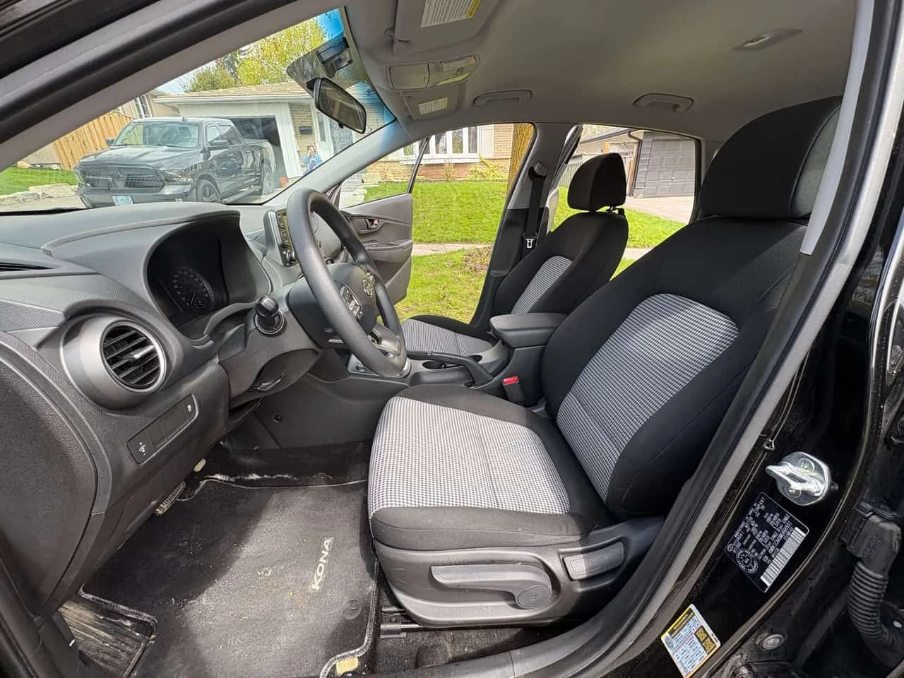 Hyundai Kona * CARFAX * ЦЕНА ДО БГ, снимка 11 - Автомобили и джипове - 54743199