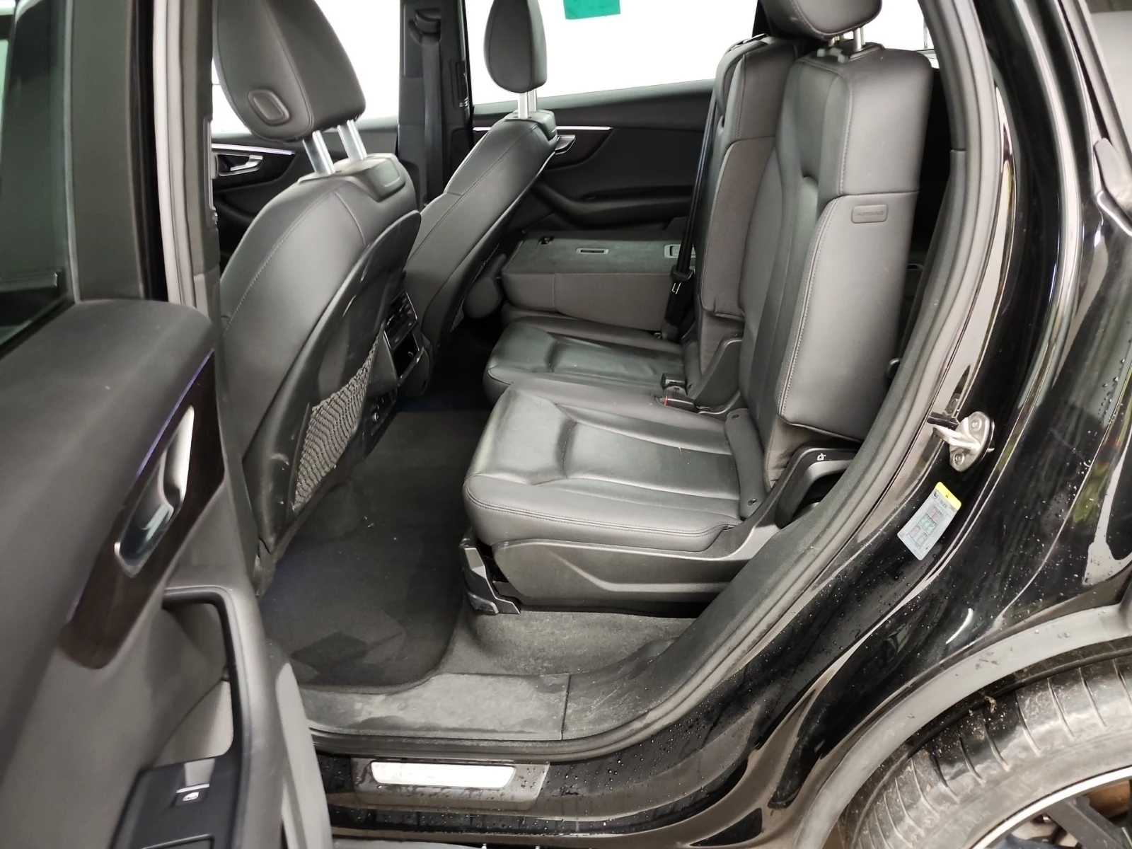Audi Q7 360CAM PANO ОБДУХВАНЕ 2 КЛЮЧА 7 МЕСТЕН, снимка 17 - Автомобили и джипове - 54768741