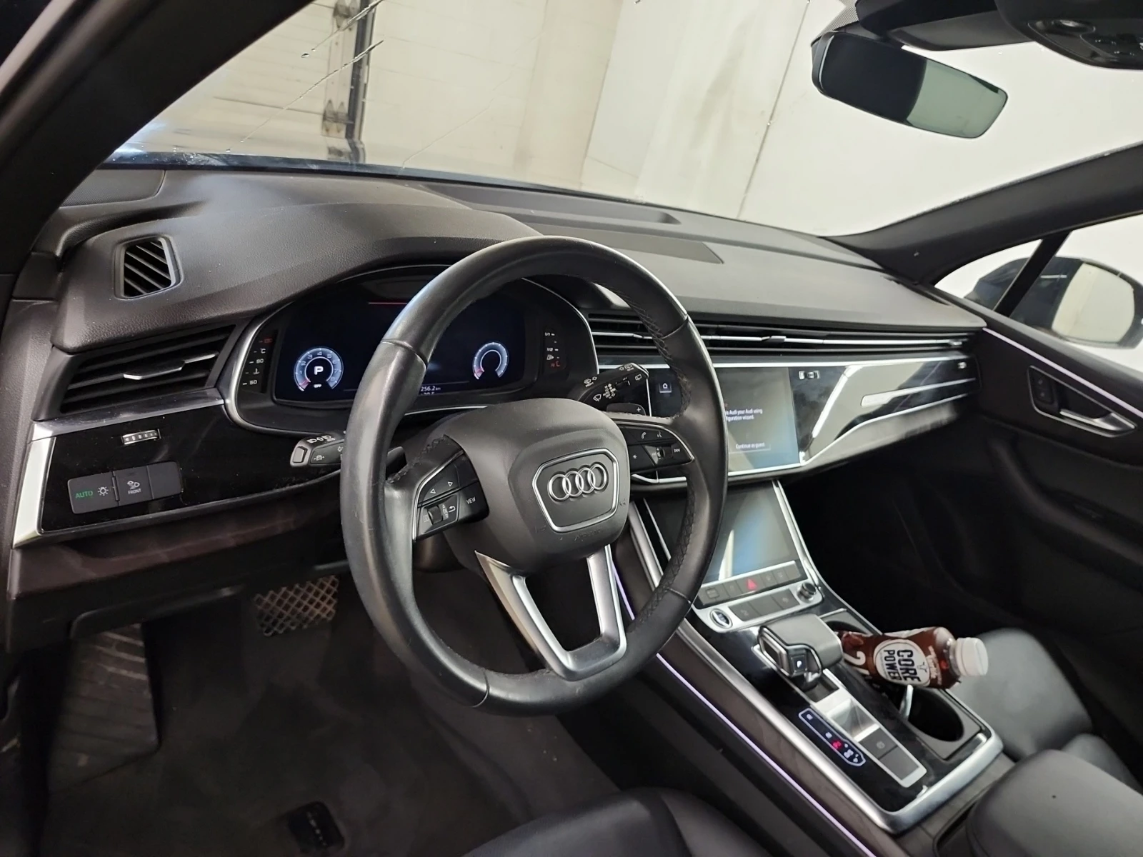 Audi Q7 360CAM PANO ОБДУХВАНЕ 2 КЛЮЧА 7 МЕСТЕН, снимка 11 - Автомобили и джипове - 54768741