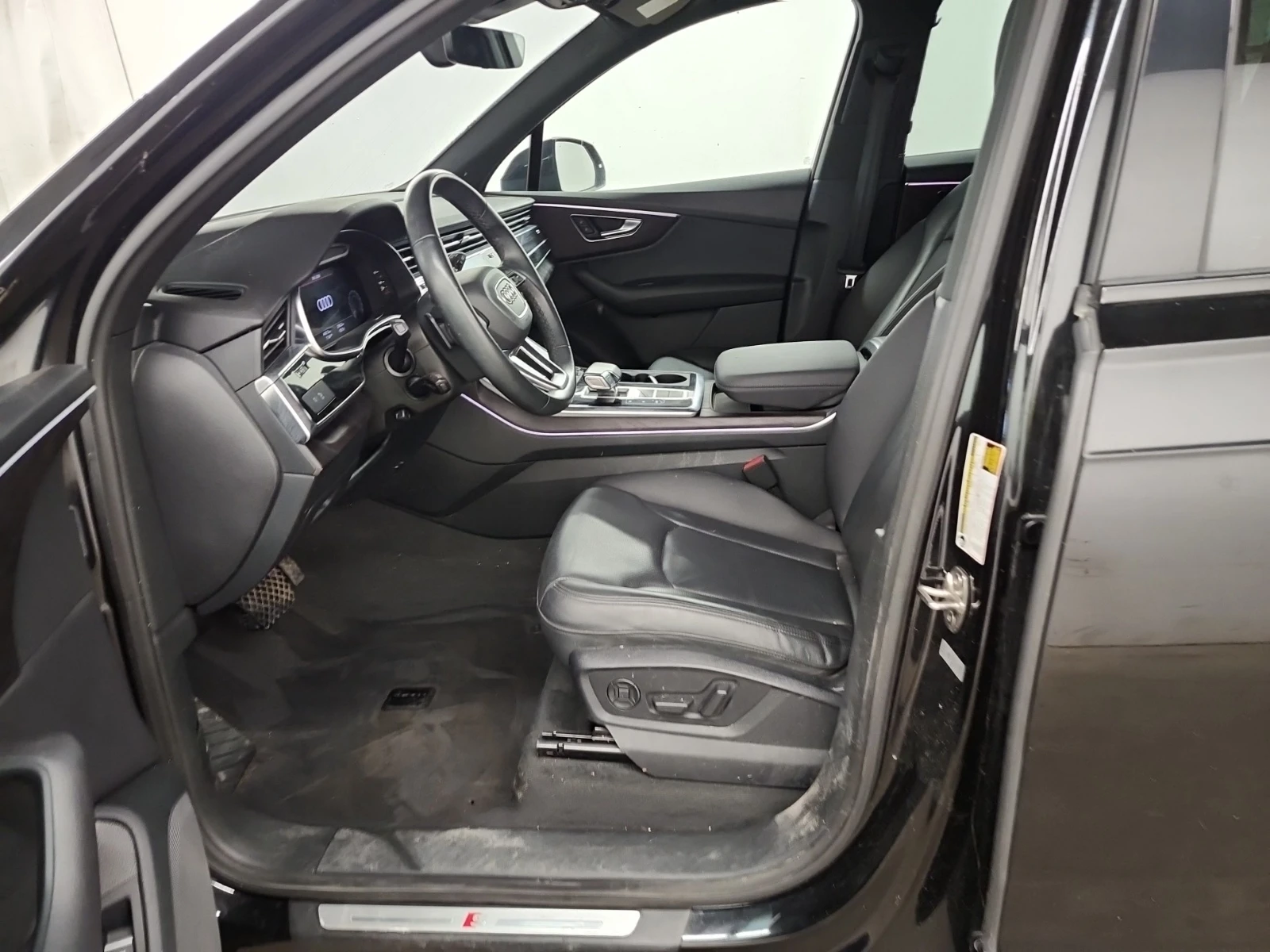 Audi Q7 360CAM PANO ОБДУХВАНЕ 2 КЛЮЧА 7 МЕСТЕН, снимка 10 - Автомобили и джипове - 54768741