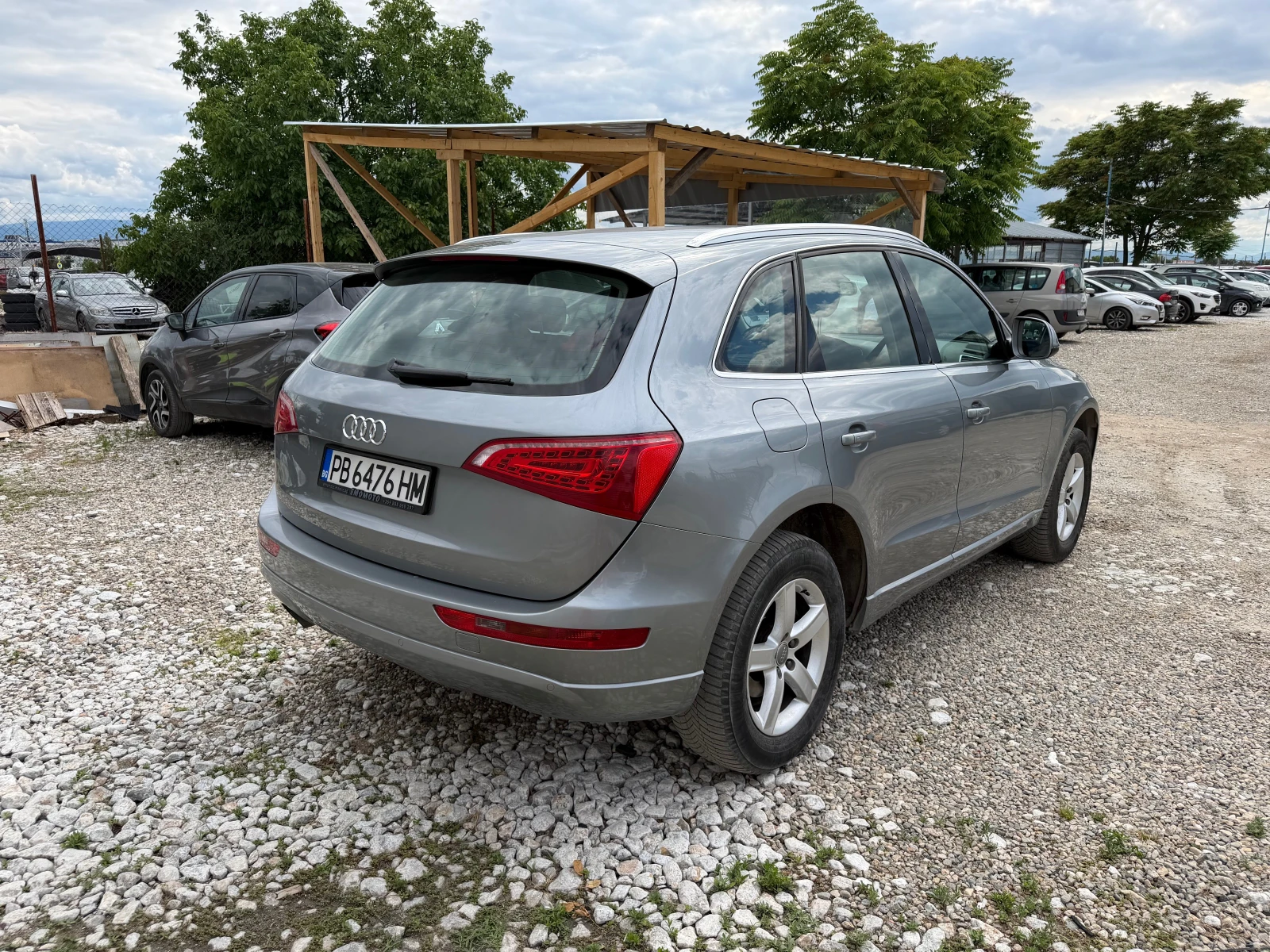 Audi Q5 2.0TDI, снимка 5 - Автомобили и джипове - 54933343
