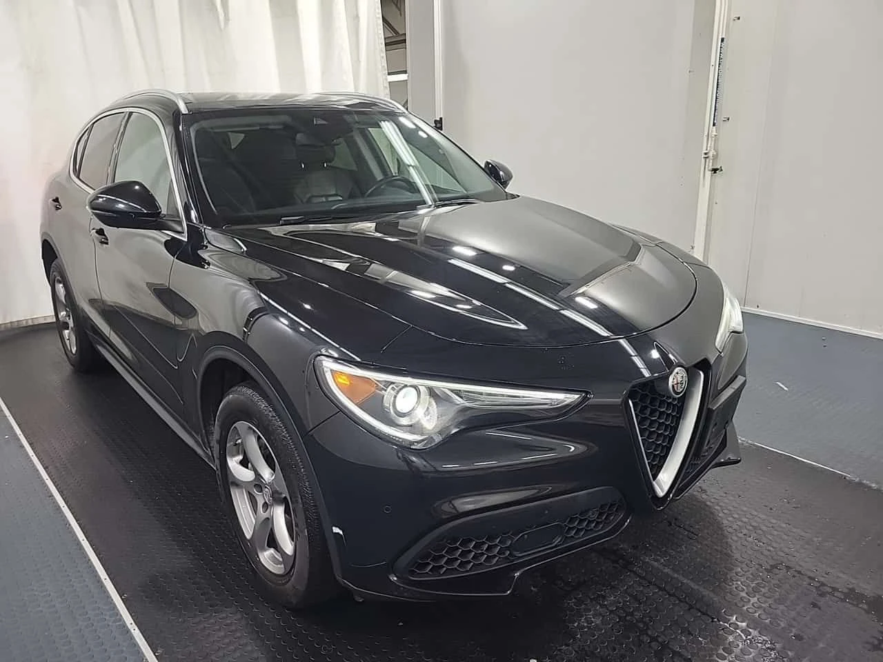 Alfa Romeo Stelvio * SPRINT * CARFAX * ОПЦИЯ ЗА ФИНАНСИРАНЕ, снимка 2 - Автомобили и джипове - 55547349