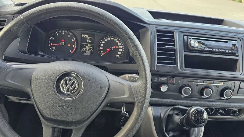 VW Transporter Т6 -2.0 турбо /БЕНЗИН - МЕТАН - 150 кс-6 скорости , снимка 9 - Бусове и автобуси - 52162169