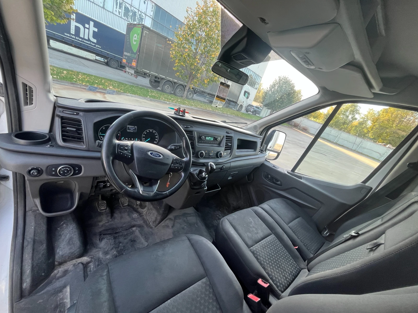 Ford Transit, снимка 8 - Бусове и автобуси - 56577042