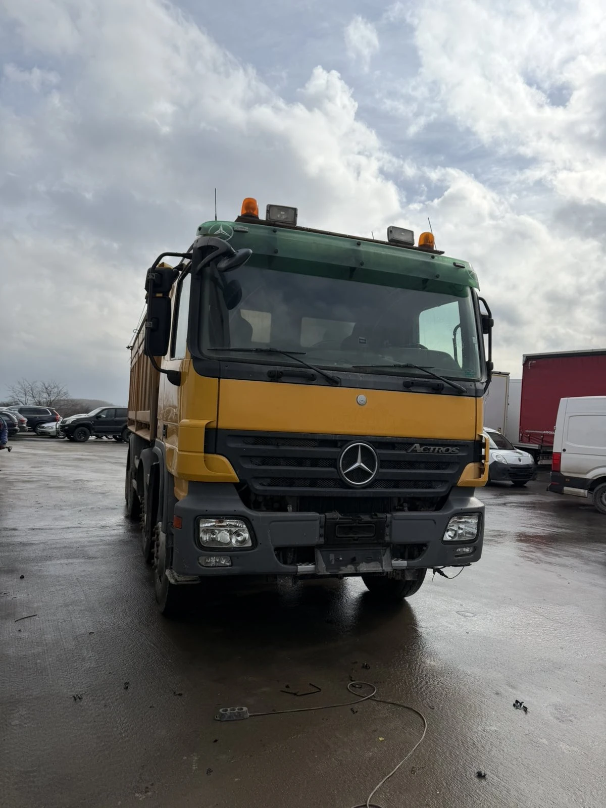 Mercedes-Benz Actros 8х4 - изображение 2