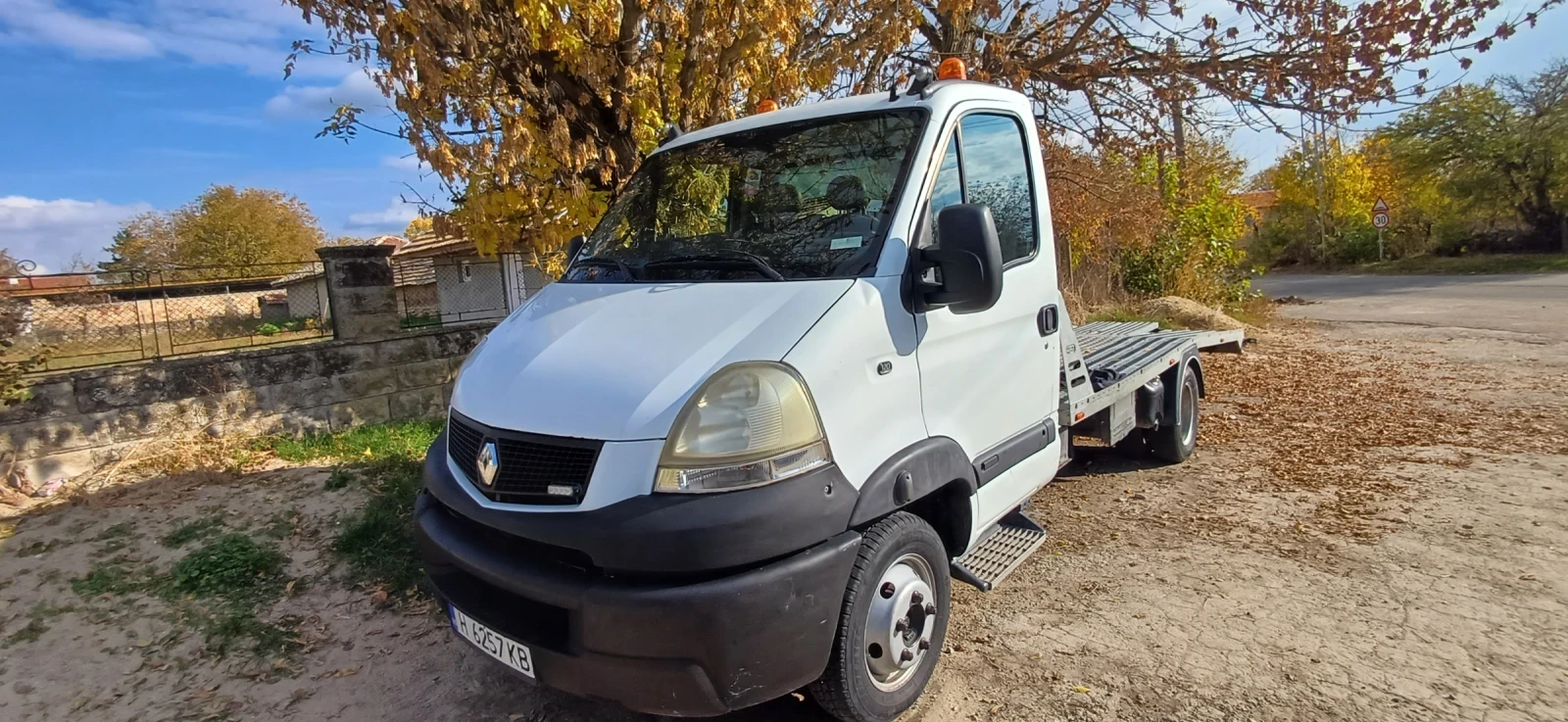 Renault Mascott