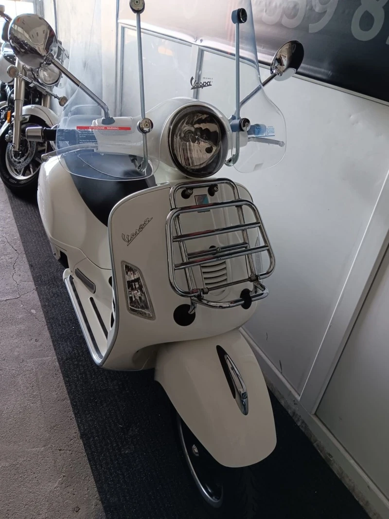 Vespa GTS 300i, снимка 10 - Мотоциклети и мототехника - 46356886