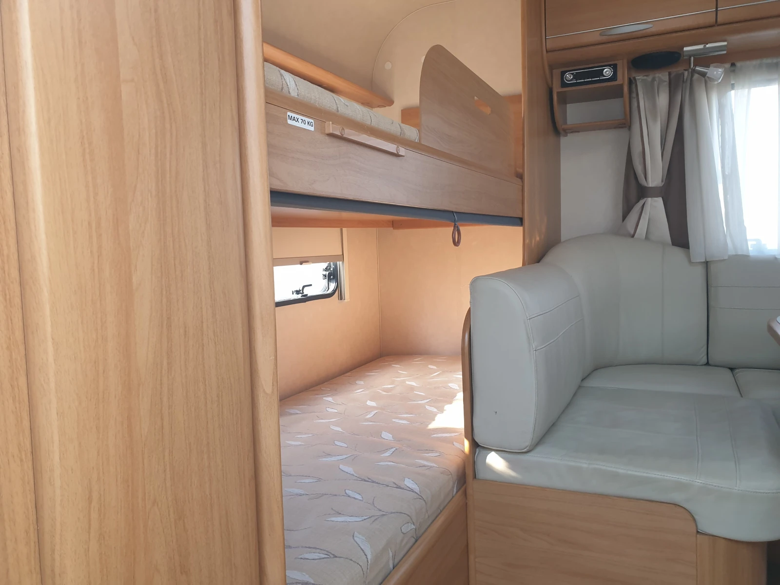 Каравана Adria 543 PK, снимка 5 - Каравани и кемпери - 54441082