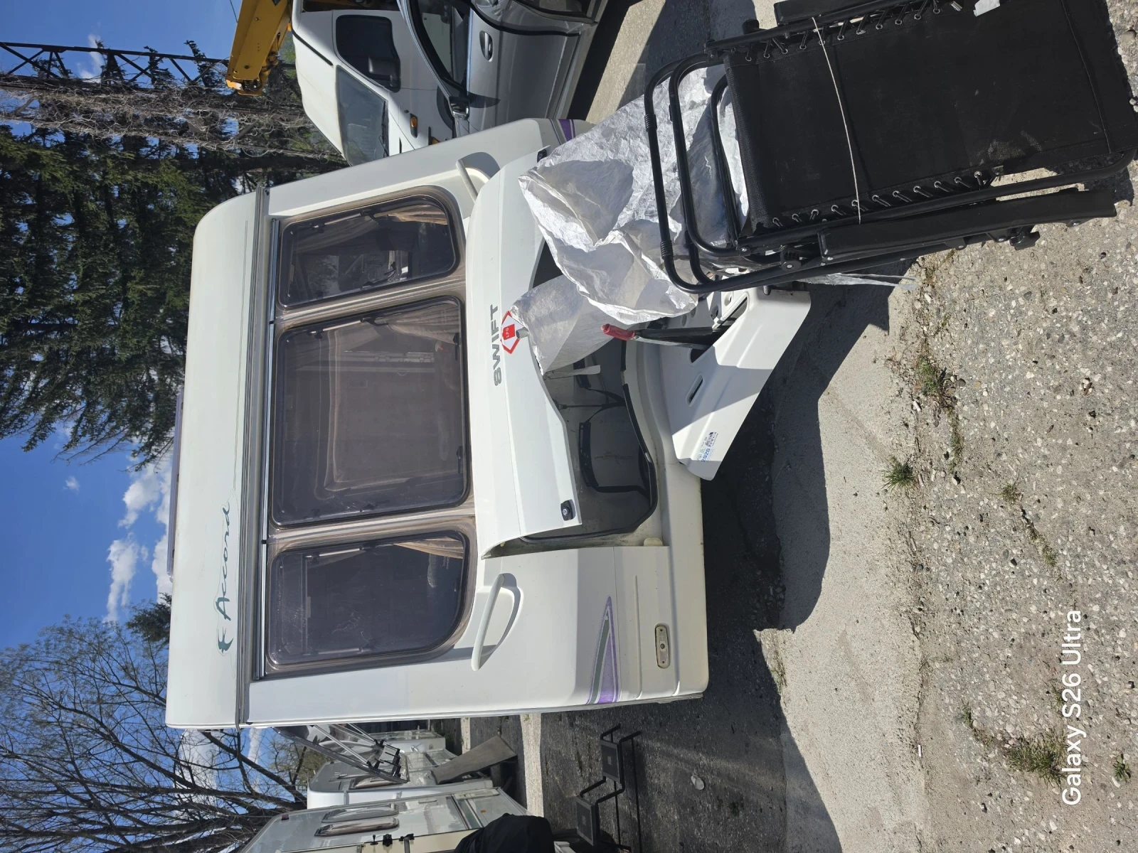 Каравана Swift 500, снимка 6 - Каравани и кемпери - 54644664