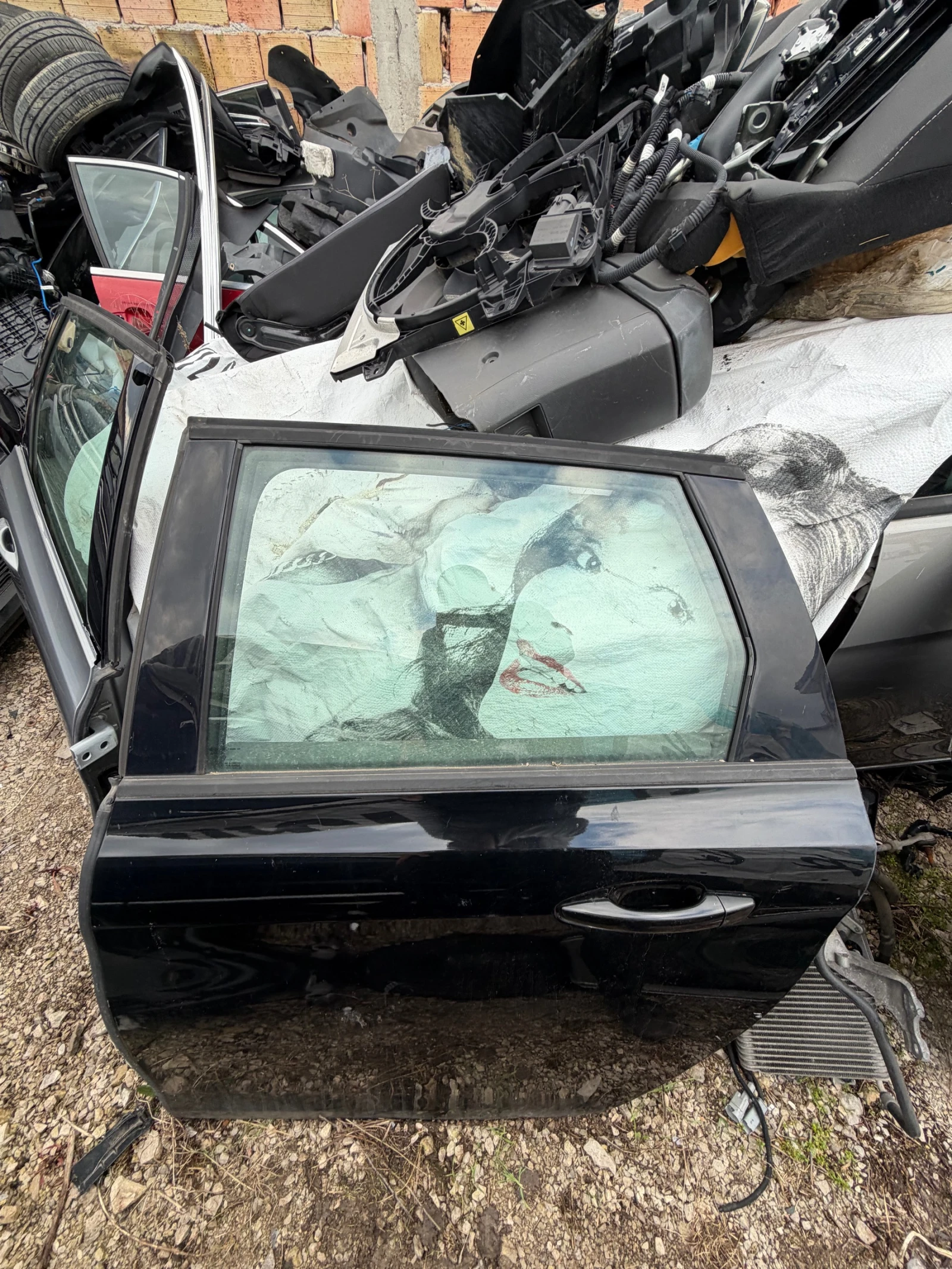 Peogeot 308SW T9 2014г задна лява врата оборудвана