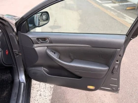 Toyota Avensis, снимка 15